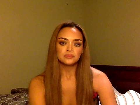 luxboo naked stripping on cam for live sex video chat