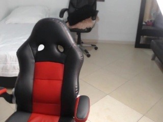 Lyana-torres nude on cam – live sex chat