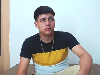 Maaverick nude on cam – live sex chat
