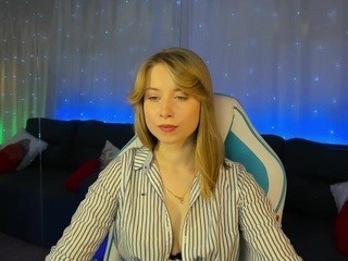 MarjorieSmurfit nude on cam – live sex chat