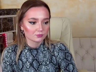 MiraRoss nude on cam – live sex chat