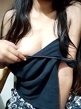Mitto-11 naked stripping on cam for live sex video chat