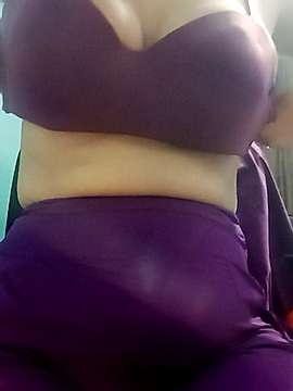 Modernjaan naked stripping on cam for live sex video chat