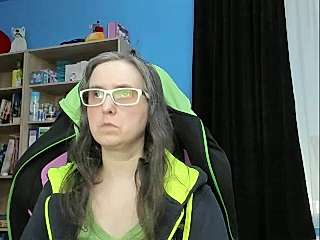 NickyCanyon naked stripping on cam for live sex video chat