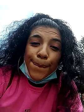 Nicol_Williams0 naked stripping on cam for live sex video chat