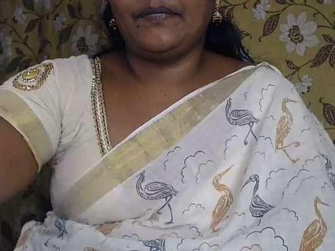 priya_andhra naked stripping on cam for live sex video chat