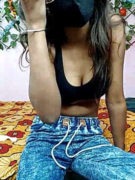 rani19m naked stripping on cam for live sex video chat