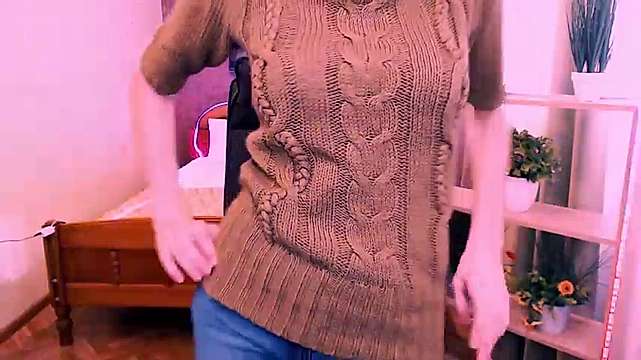Redhead__beauty naked stripping on cam for live sex video chat