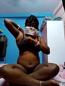 Rinki11 naked stripping on cam for live sex video chat