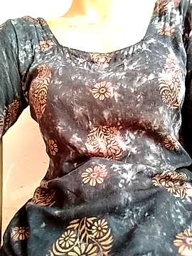 Riyaa_Sharma12 naked stripping on cam for live sex video chat