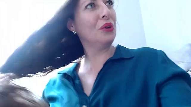Rosalie_and_Sally naked stripping on cam for live sex video chat