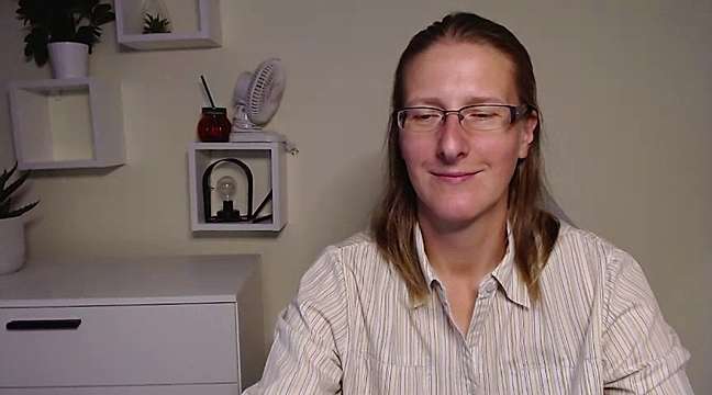 Sabrinexflower naked stripping on cam for live sex video chat