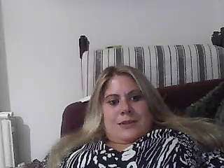 sexysoph1234 naked stripping on cam for live sex video chat