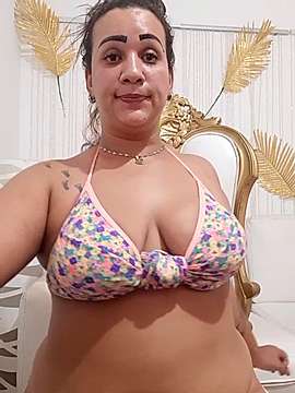 shantal_grey naked stripping on cam for live sex video chat