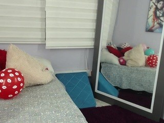 Sheina-lov nude on cam – live sex chat