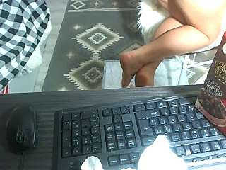 slutdirtydoolnolim naked stripping on cam for live sex video chat