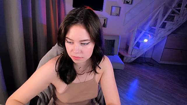 TiffanyHaze naked stripping on cam for live sex video chat