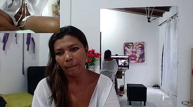 xmorenax69 naked stripping on cam for live sex video chat