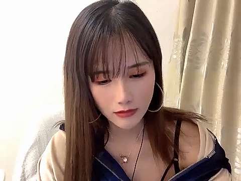 HK-Kitty naked stripping on cam for live sex video chat