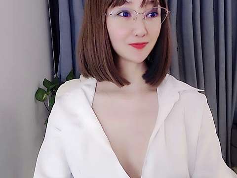 NanaBloom naked stripping on cam for live sex video chat