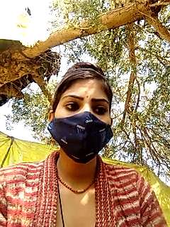 Anju_bhabi naked stripping on cam for live sex video chat