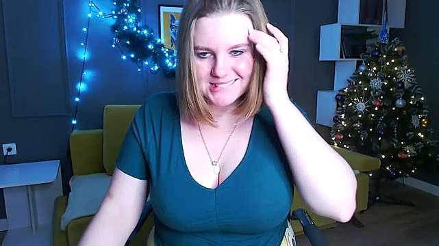 boom__girl naked stripping on cam for live sex video chat