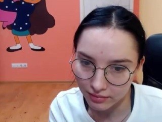 EmilyStoun nude on cam – live sex chat