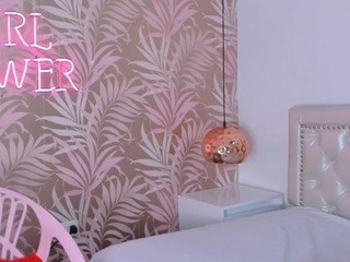 Georgina-Jones nude on cam – live sex chat
