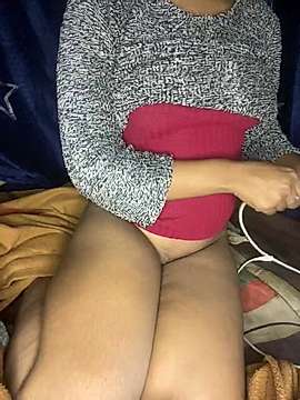 Isha_Hot naked stripping on cam for live sex video chat