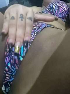 MorenaPultaArromaba naked stripping on cam for live sex video chat