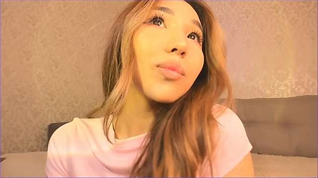 PeerlessGaladriel naked stripping on cam for live sex video chat