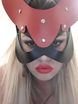 sexsyprinceess naked stripping on cam for live sex video chat