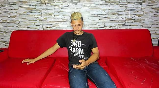 Special_Proyet naked stripping on cam for live sex video chat