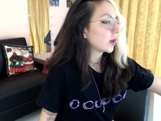 Sweetcybercode nude on cam – live sex chat