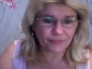 DianaCrystal nude on cam – live sex chat