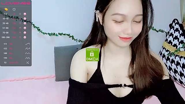 Kong-Kong naked stripping on cam for live sex video chat