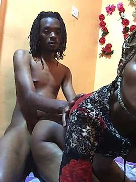 Sexy_Tanesha naked stripping on cam for live sex video chat