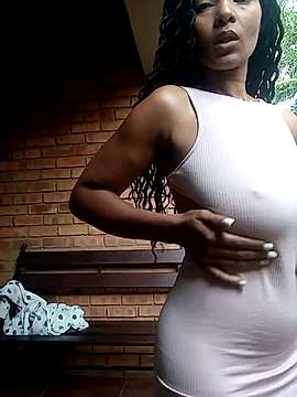 sweetpussyx7 naked stripping on cam for live sex video chat