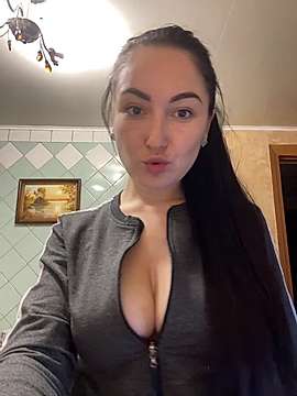 Yuliya_moon naked stripping on cam for live sex video chat