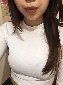 Gigi__baby__ naked stripping on cam for live sex video chat