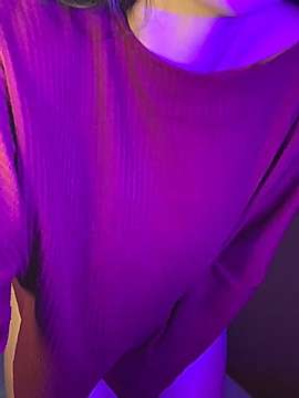 colophony naked stripping on cam for live sex video chat