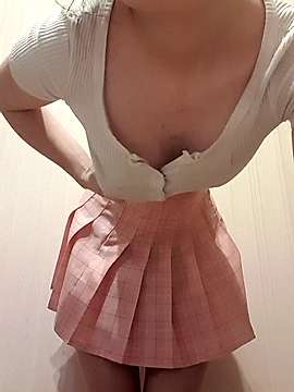 Gina_Leana naked stripping on cam for live sex video chat