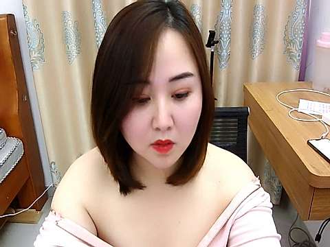 mayleebb naked stripping on cam for live sex video chat