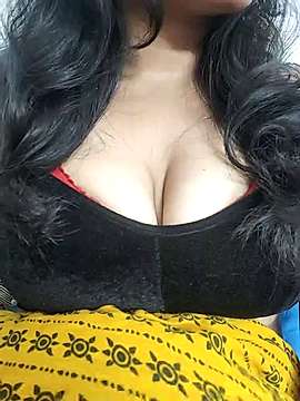 Mity_Reu naked stripping on cam for live sex video chat