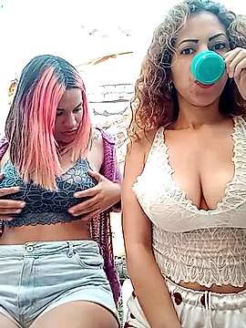 SexyFriends_ naked stripping on cam for live sex video chat