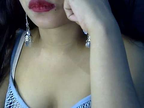 Shalini_gupta naked stripping on cam for live sex video chat