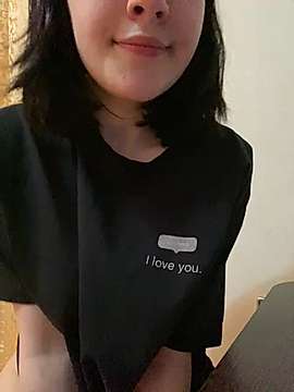 sweetlikaa naked stripping on cam for live sex video chat