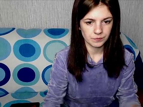 Emmajemi naked stripping on cam for live sex video chat