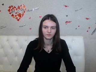 GlorySmile nude on cam – live sex chat