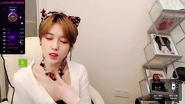 IamGirl0 naked stripping on cam for live sex video chat